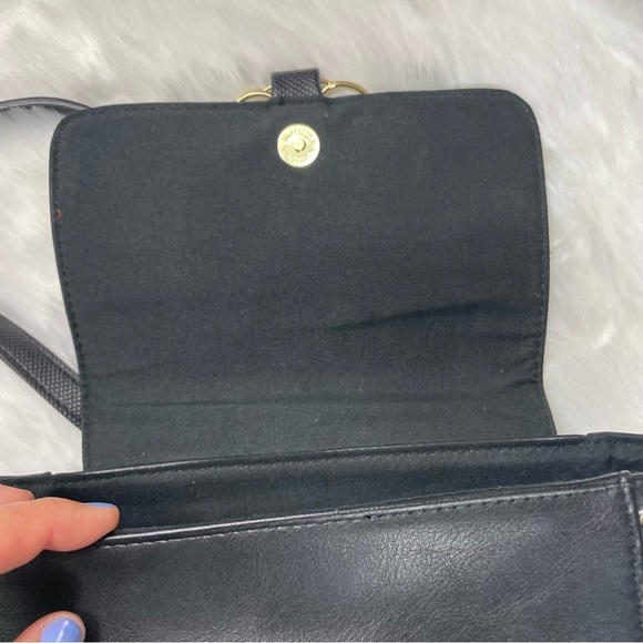 Disney Mickey Mouse Peek-A-Boo Mini Backpack - Picture 7 of 16